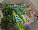 Foto langkah ke 4 dari resep Sup Ayam ala Pak Min Klaten.