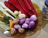Foto langkah ke 7 dari resep Soto Mie Bogor.