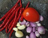 Foto langkah ke 2 dari resep Sambal Goreng Krecek Kacang Tolo.