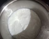 A picture of step 1 of Tadke Wala boondi raita.