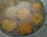 A picture of step 4 of Ragi dal vada.