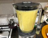 A picture of step 3 of Orange, Kiwi, and Unsweetened Almond Milk Smoothie.