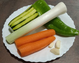 Foto del paso 3 de la receta: Macarrones rallados con verduras, huevo y atún