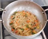 A picture of step 3 of Sevai (vermicelli) Upma.