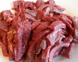 Foto del paso 1 de la receta: Ternera salteada con brotes de bambú (estilo chino)
