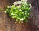 Foto del paso 2 de la receta: Bomba de papas al horno con verdeos y mozzarella