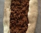 A picture of step 5 of Turkish pide 😋.