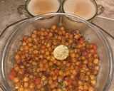 A picture of step 4 of Chilli Chana with tea.