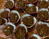 Foto del paso 6 de la receta: BOMBONES de Boniato zanahoria, dátiles, chocolate y frutos secos (sin azúcar agregada y nutritivos)