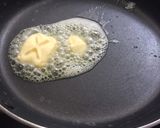 A picture of step 2 of Spinach corn toast.