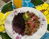 Foto del paso 5 de la receta: *Frijoles Negros con Epazote: Un Clásico Mexicano*