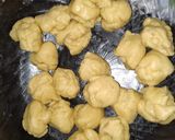 Foto langkah ke 4 dari resep Kulit Pastel renyah Ekonomis.