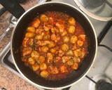 Foto del paso 3 de la receta: Ñoquis con pollo y salsa de tomate 🍅