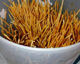 Foto langkah ke 4 dari resep Mi lidi bumbu basah.