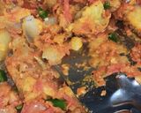 A picture of step 4 of Potato stuffed besan chilla.