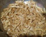 Foto langkah ke 2 dari resep Kwetiau Goreng Saus Tiram ala Verena.