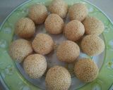 Foto langkah ke 8 dari resep Onde-onde (lembut di dalam garing di luar).