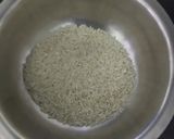 A picture of step 1 of Swaminarayan khichdi.