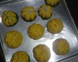 Foto langkah ke 3 dari resep Bakpao Labu.