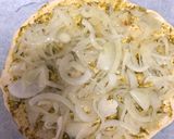 Foto del paso 5 de la receta: Pizza de cebolla fácil