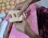 Foto langkah ke 5 dari resep Garlic Cheese Bread.