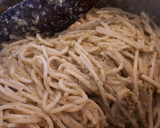 Foto del paso 6 de la receta: Pasta con pesto alla trapanese (con almendras y tomates)