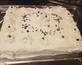 A picture of step 6 of Best snowy Christmas cake.