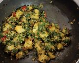 A picture of step 4 of Aloo methi ki sabji.