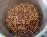 A picture of step 3 of Horse gram soup.