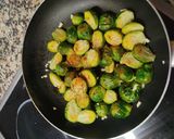 Foto del paso 5 de la receta: Coles de Bruselas salteadas