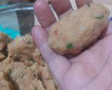 A picture of step 4 of Resha kabab.