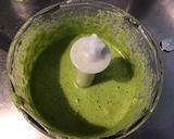 Une image de l'étape 4 de Pesto d'herbes aromatiques et ail mariné.