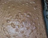 A picture of step 5 of Ice cream cake.