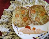 A picture of step 4 of Egg Cheese Paratha with curd.