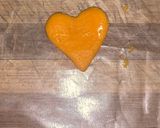 வெண்ணிலா ஹார்ட் குக்கீஸ் (Vanilla heart cookies recipe in tamil) ரெசிபி ஸ்டேப் 6 புகைப்படம்