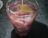 Foto langkah ke 2 dari resep Es Buah Manggis Bersoda.