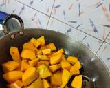 A picture of step 5 of Ambal (Pumpkin curry).