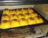 Foto langkah ke 10 dari resep Bolen Pisang Lembap.