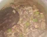 A picture of step 3 of Fried goat heart served with veggies.