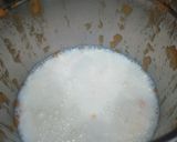 A picture of step 4 of Litchi & Mango Smoothie.
