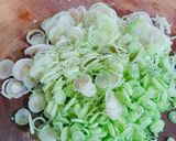 Hình bước làm 3 của món Bún bò giò heo