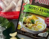 Foto langkah ke 1 dari resep Soto Ceker Bumbu Instant.