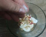 A picture of step 3 of Tawa grill crunchy bun.