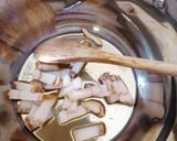 Tavaszi paprikás krumpli, galuskával recept fázis 3 fotója