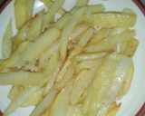 A picture of step 6 of Garlic ketchup fries.