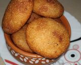 A picture of step 9 of Suji Kakara Pitha.