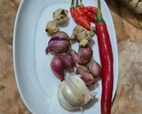 Foto langkah ke 1 dari resep Pecak Terong Kuah Santan.