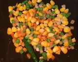 A picture of step 4 of Chicken Clear Soup.