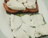 Foto del paso 1 de la receta: Tostadas de aguacate y tomate