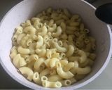Foto langkah ke 1 dari resep Mac n Cheese.